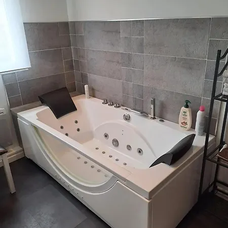 Prázdninový dům Maison Accueillante Pres D'estree-blanche Avec Terrasse *