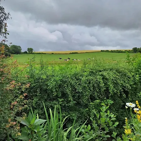 Hébergement de vacances Maison Accueillante Pres D'estree-blanche Avec Terrasse Enquin-les-Mines