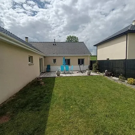 Maison Accueillante Pres D'estree-blanche Avec Terrasse *