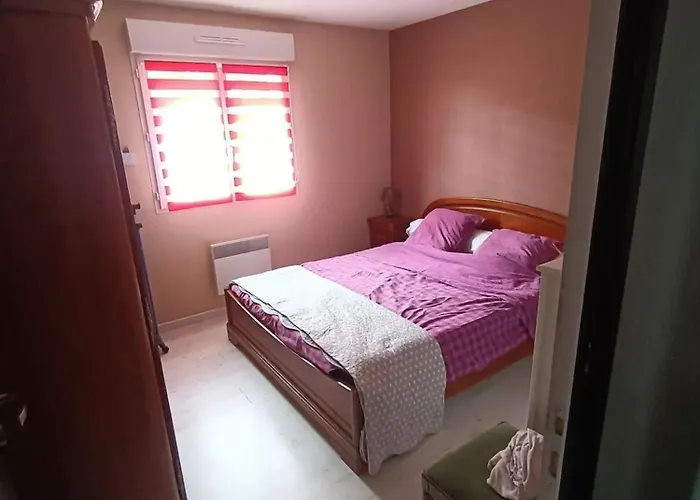 Maison Accueillante Pres D'estree-blanche Avec Terrasse Hébergement de vacances