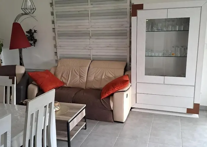 Maison Accueillante Pres D'estree-blanche Avec Terrasse Hébergement de vacances *